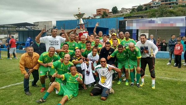 Estrela do Mirizola, campeão dos veteranos