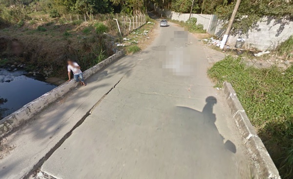 Ponte sobre o ribeirão onde o corpo da mulher foi jogado