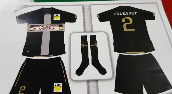 Novo uniforme, com apoio do Studio Vegas