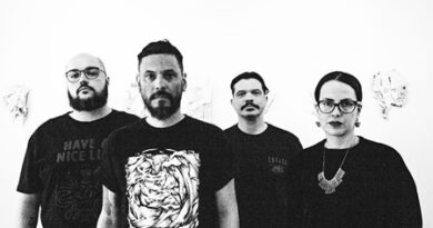 Banda Throe kança “Silver Blue” e transita entre o metal experimental e o post-rock Banda Throe kança “Silver Blue” e transita entre o metal experimental e o post-rock