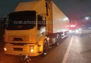 Pedestre morre atropelado por carreta em rodovia da região Pedestre morre atropelado por carreta em rodovia da região