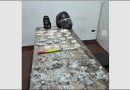 Com mais de 600 porções de drogas, bandido é preso no limite de Itapevi com Cotia Com mais de 600 porções de drogas, bandido é preso no limite de Itapevi com Cotia