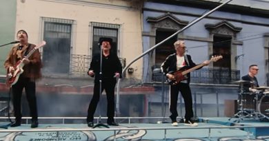 U2 lança single do primeiro disco inédito em nove anos U2 lança single do primeiro disco inédito em nove anos