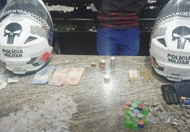 Criminoso tenta enganar PMs, mas acaba preso no limite de Itapevi e Cotia Criminoso tenta enganar PMs, mas acaba preso no limite de Itapevi e Cotia