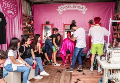 Cotia: ONG fará cortes de cabelo para confeccionar perucas a pacientes de câncer Cotia: ONG fará cortes de cabelo para confeccionar perucas a pacientes de câncer