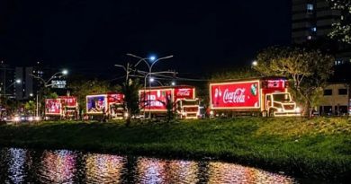 Caravana Coca-Cola de Natal vai passar por duas cidades vizinhas de Cotia Caravana Coca-Cola de Natal vai passar por duas cidades vizinhas de Cotia