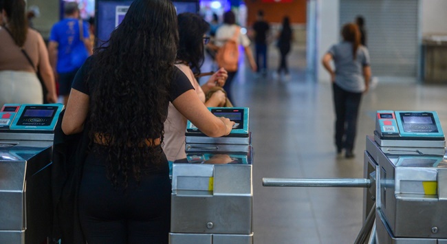 Fique por dentro: Metrô inicia troca de bilhetes magnéticos por QR Code a partir de domingo