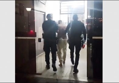Homem invade casa, quase é linchado, mas acaba preso em Cotia Homem invade casa, quase é linchado, mas acaba preso em Cotia