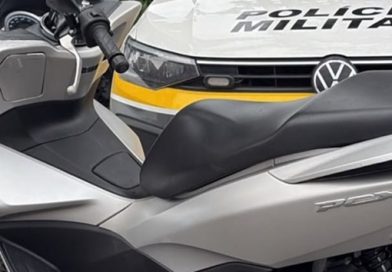 Moto furtada em 2024 é recuperada pela Polícia Rodoviária em Cotia