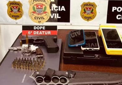 Operação policial contra cambistas digitais tem mandados em Cotia